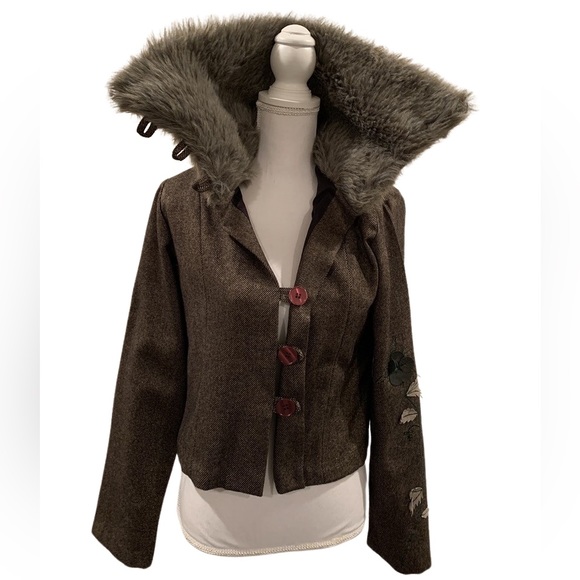 NWT Vintage 1998 Yantha Faux Fur Collar Jacket Blazer Embroidered Boho Chic Med - Picture 3 of 7